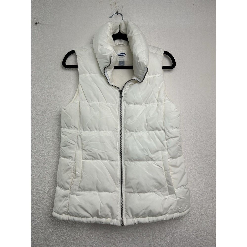 Old Navy Puffer Vest Womens Medium Quilted White Zip Up Warm Layering